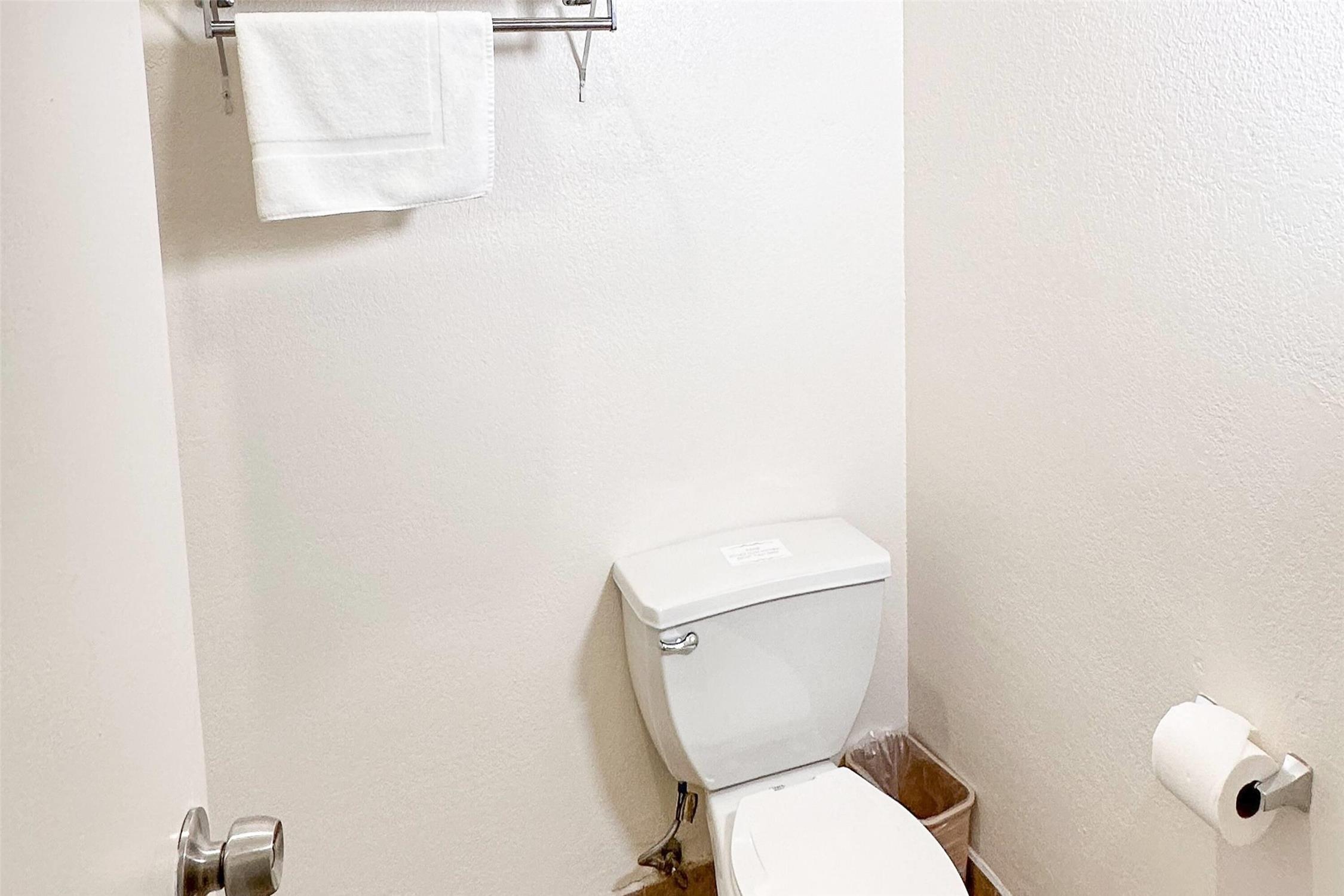 Super 8 By Wyndham Las Vegas North Strip/Fremont St. Area 12/12