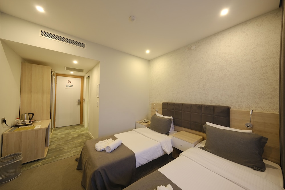Leto City Hotel 25/35
