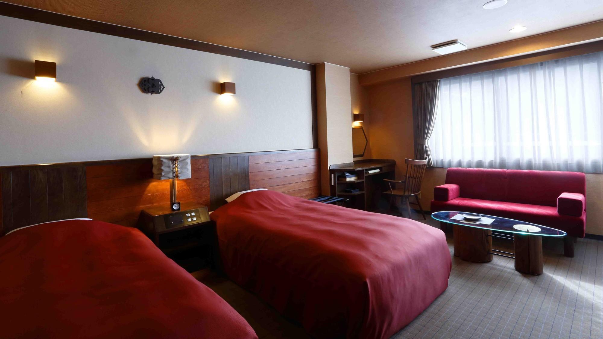 Western, Twin Beds, No View, Separate Building