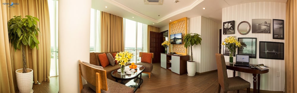 Ninh Kieu Riverside Hotel 57/70