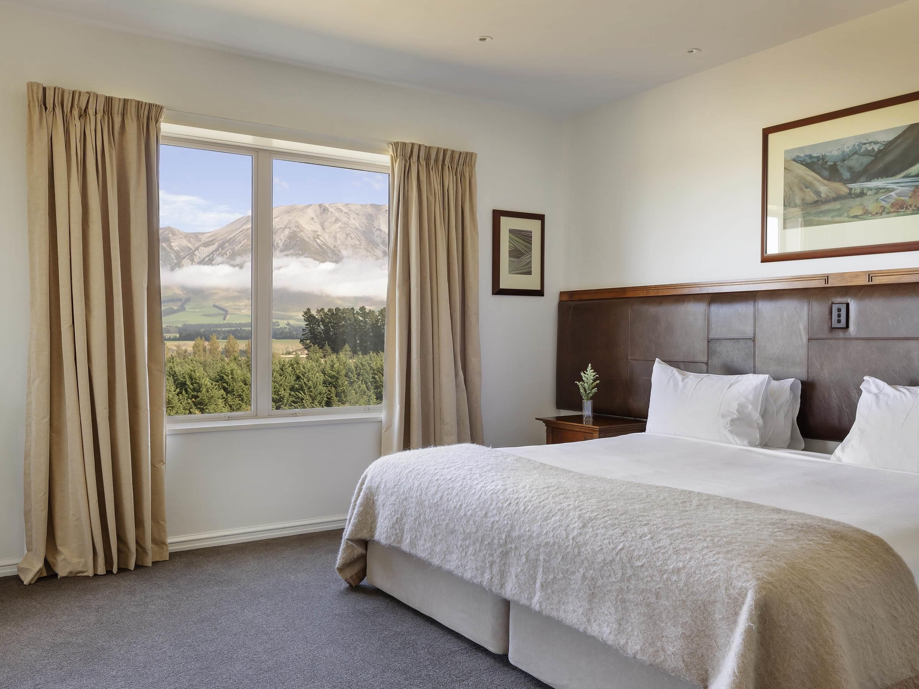 2 Bedrooms, Villa