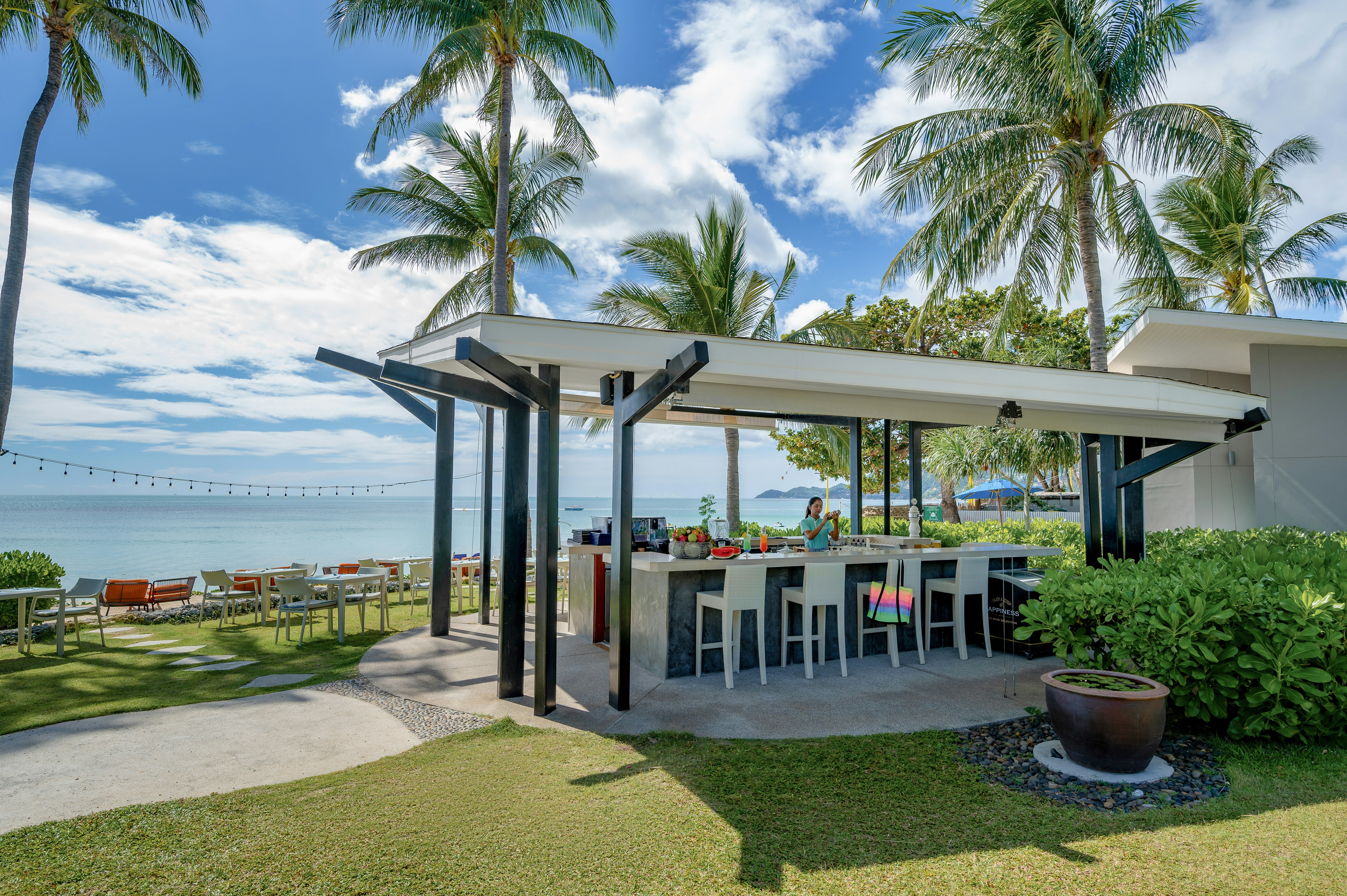 OZO Chaweng Samui 68/79