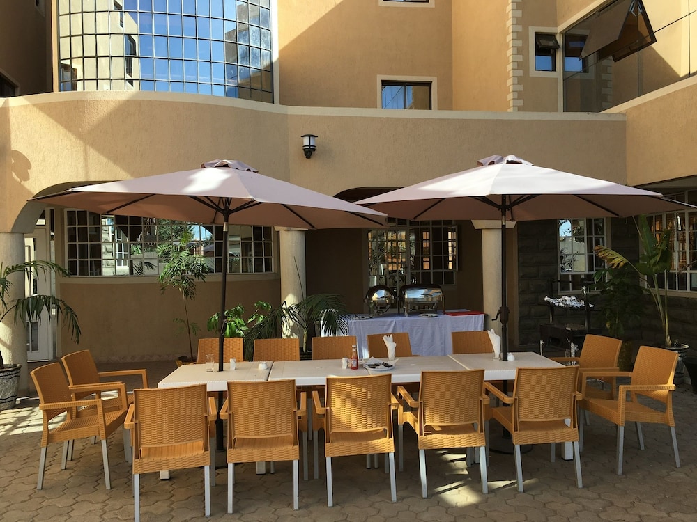 Mara Frontier Hotel 26/36