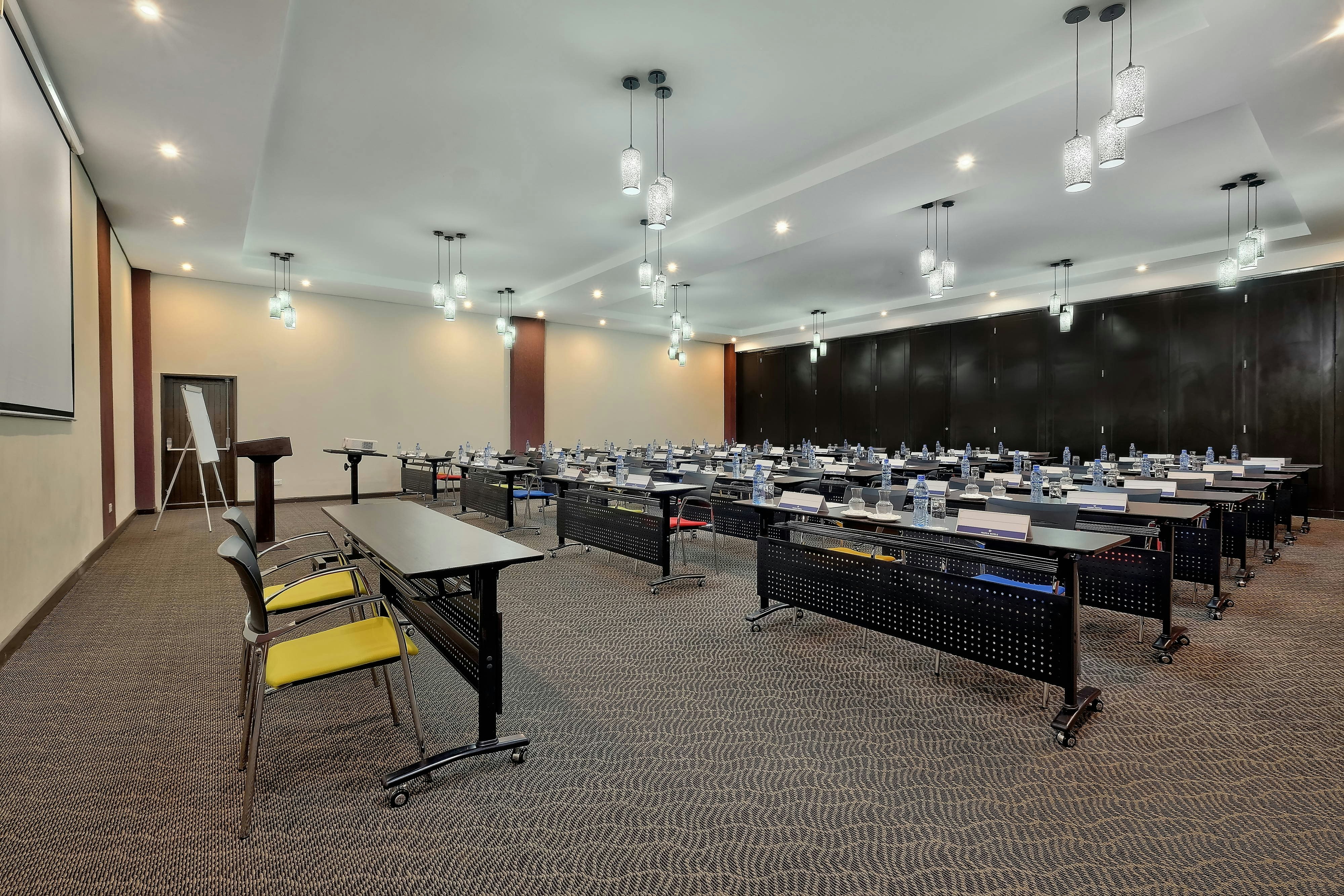 PROTEA HOTEL NDOLA 38/45