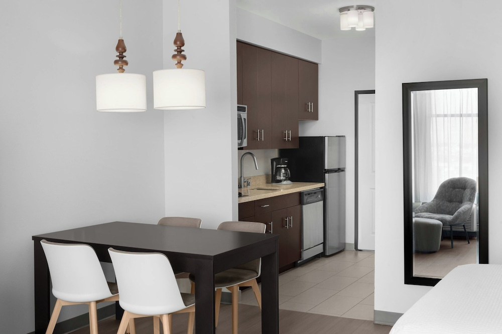 Towneplace Suites By Marriott Carlsbad 40/57