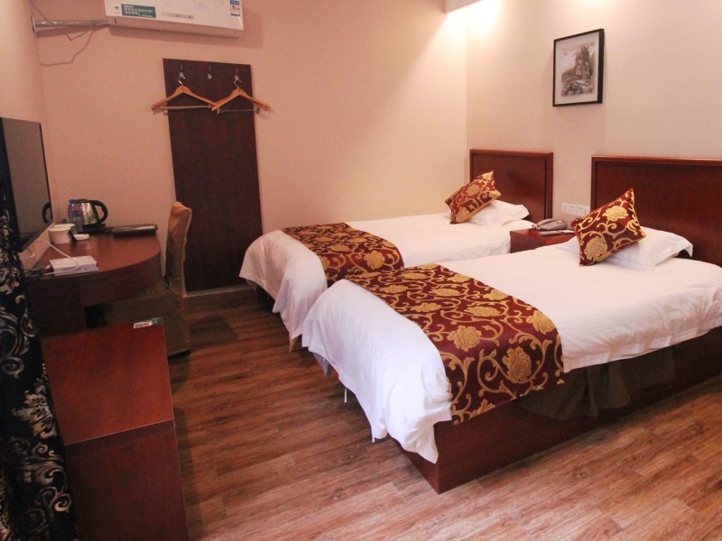 GREENTREE INN HUANGSHAN TANGKOU TOWN SCENIC SPOT SOUTH GATE TRANSFER CENTER HOTEL 22/43