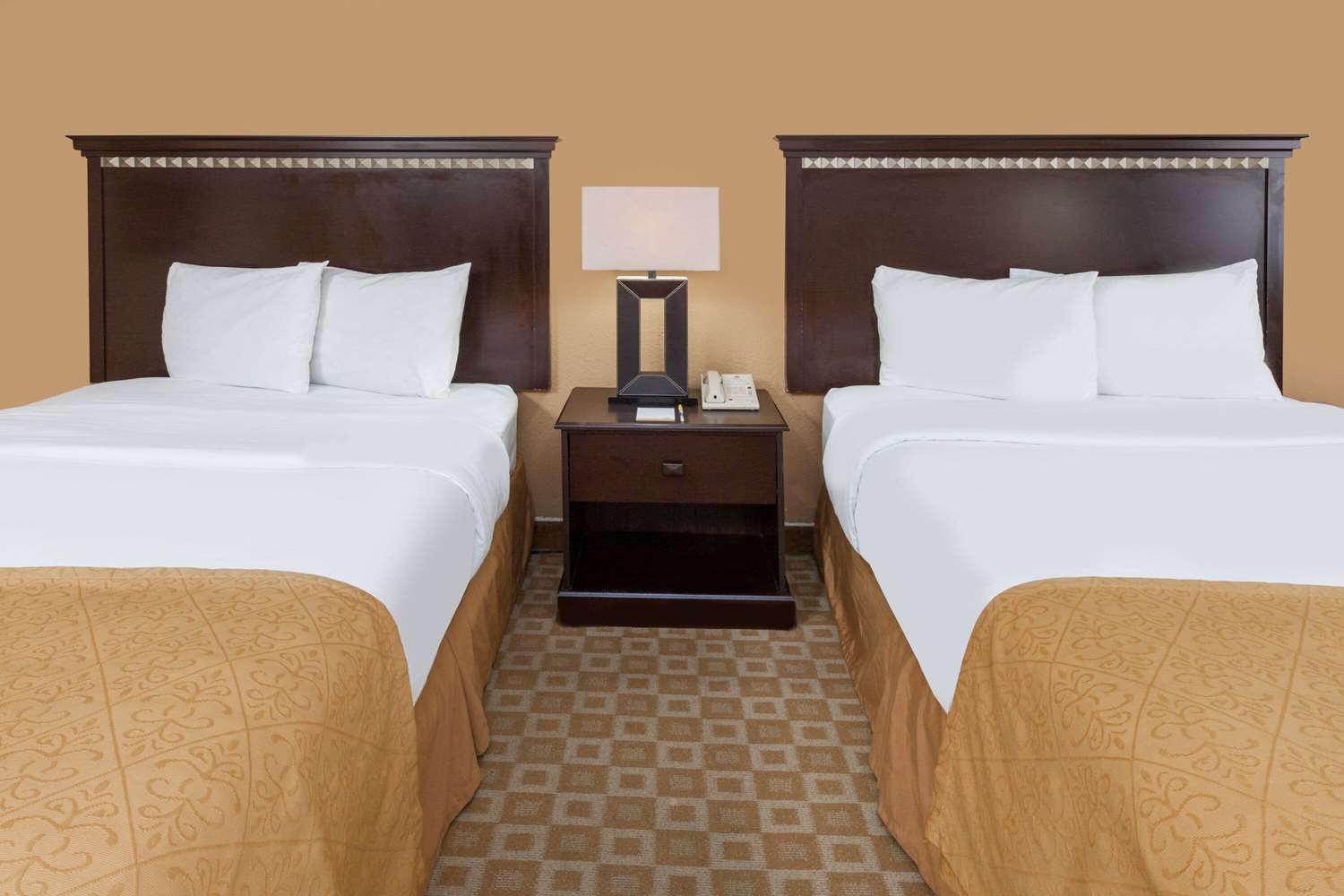 Days Inn By Wyndham Sherman 14/54