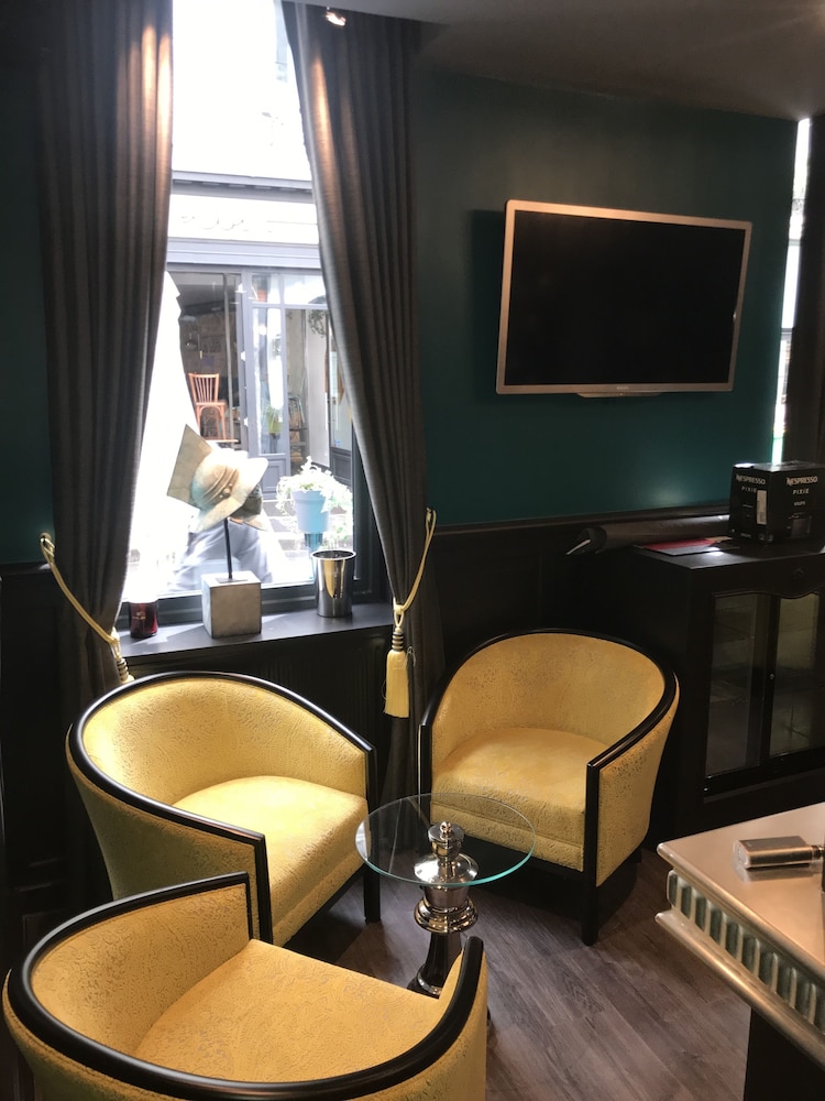 HOTEL DE PARIS MONTMARTRE 16/29