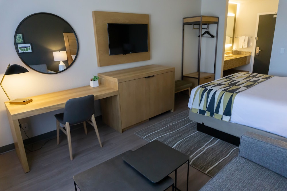 Oxford Suites Redding 22/64