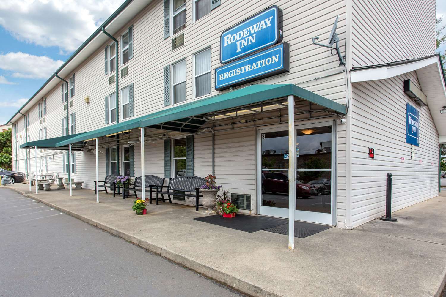 Rodeway Inn Asheville NC 16/16