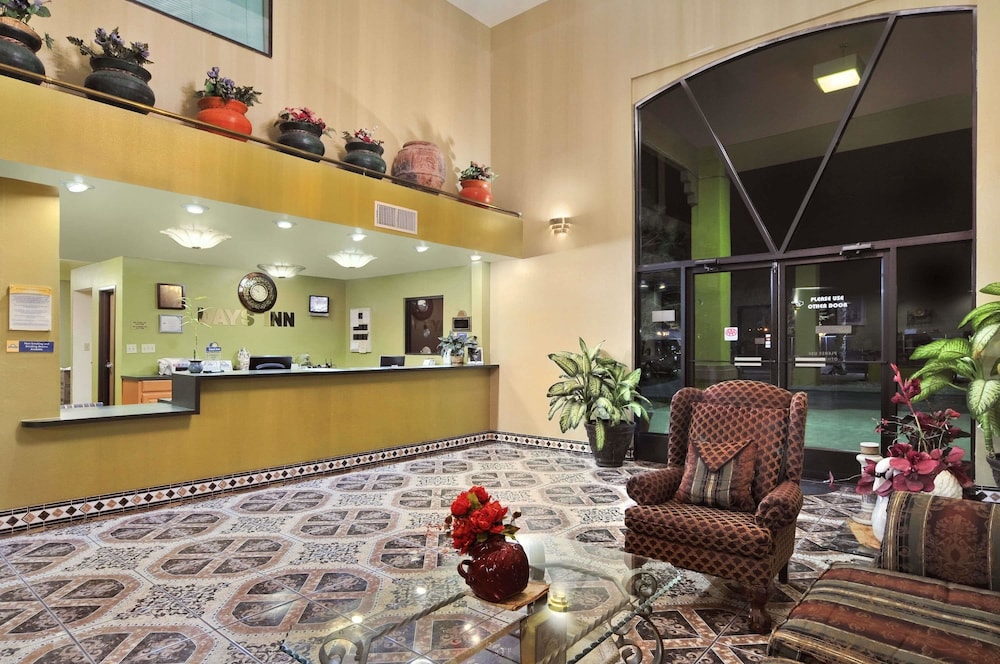 Days Inn By Wyndham Carlsbad Nm 4/65