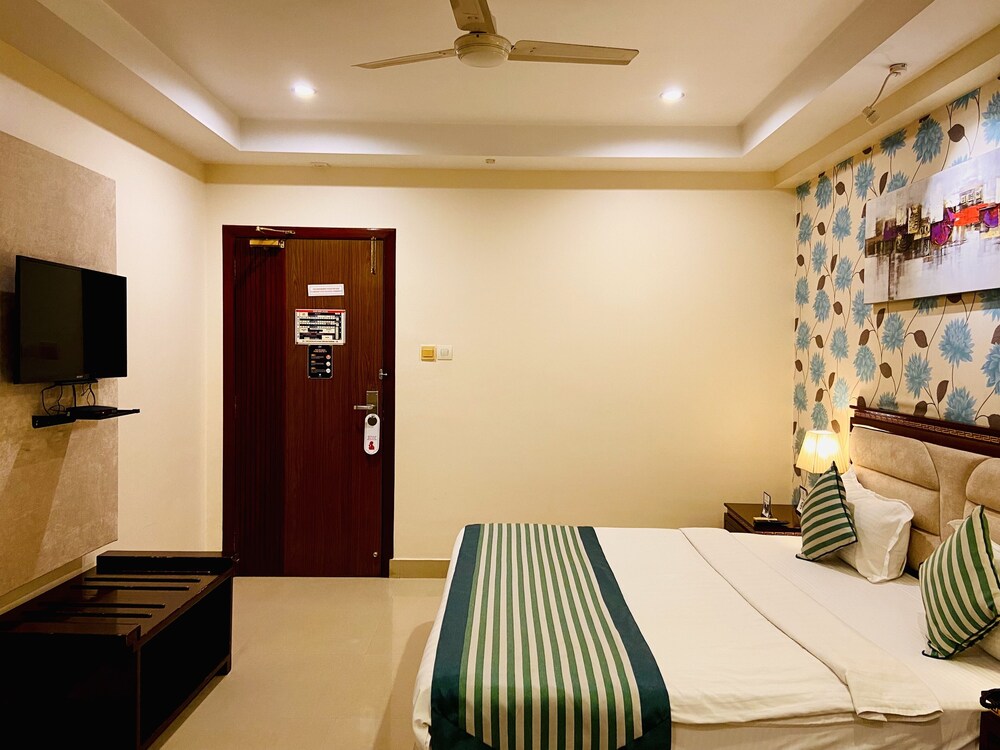 HOTEL KRC PALACE 22/37