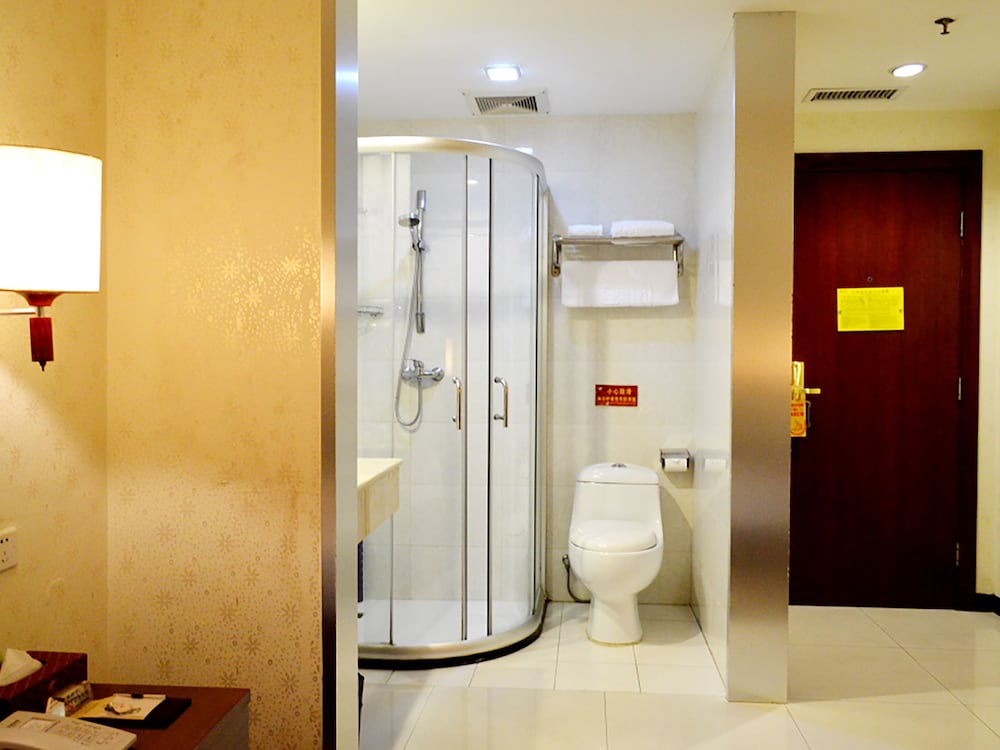 Pazhou Hotel 30/71