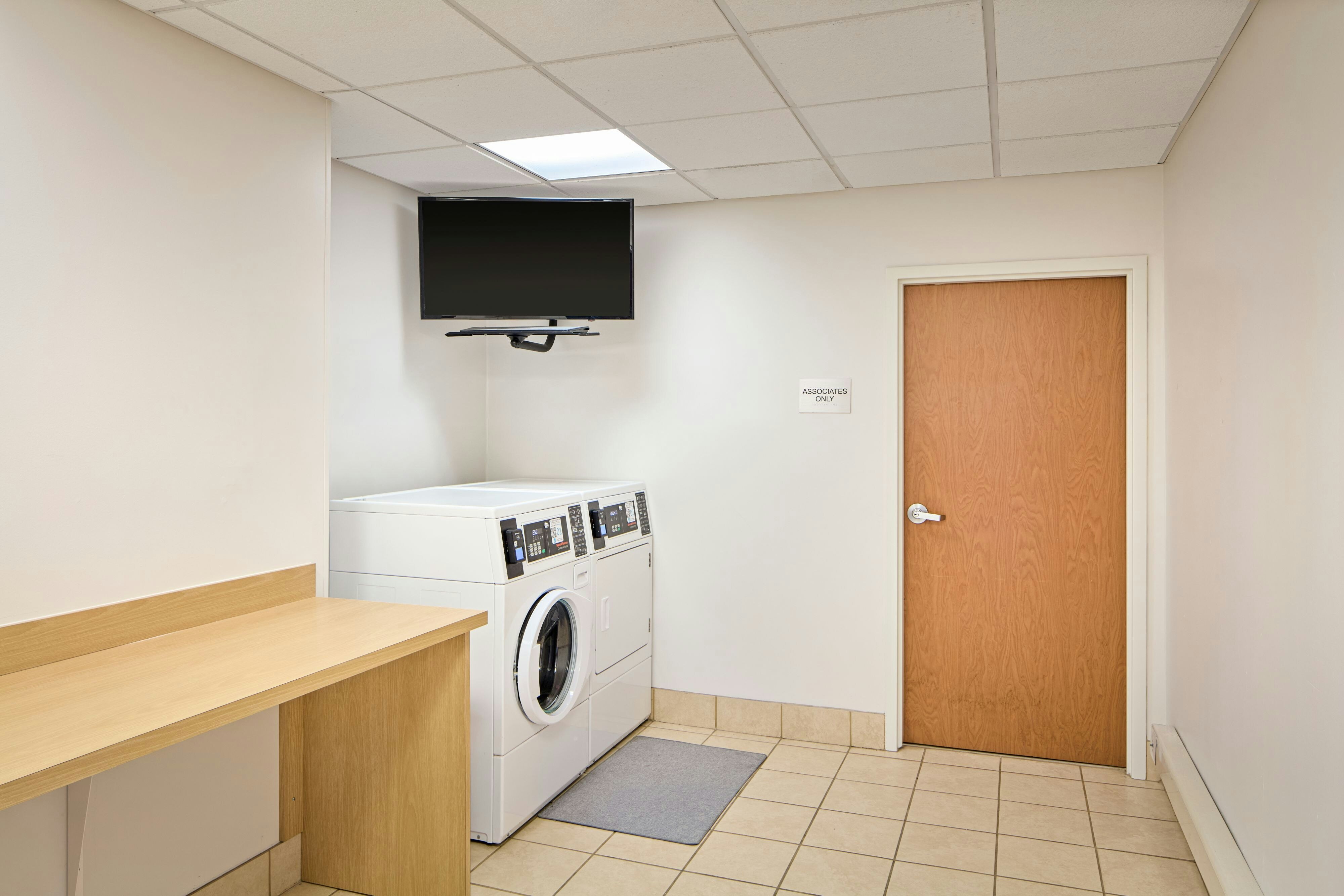 Fairfield Inn Suites By Marriott Cleveland Avon 20/22