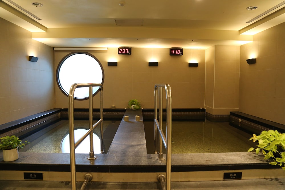 Taichung Harbor Hotel 31/38