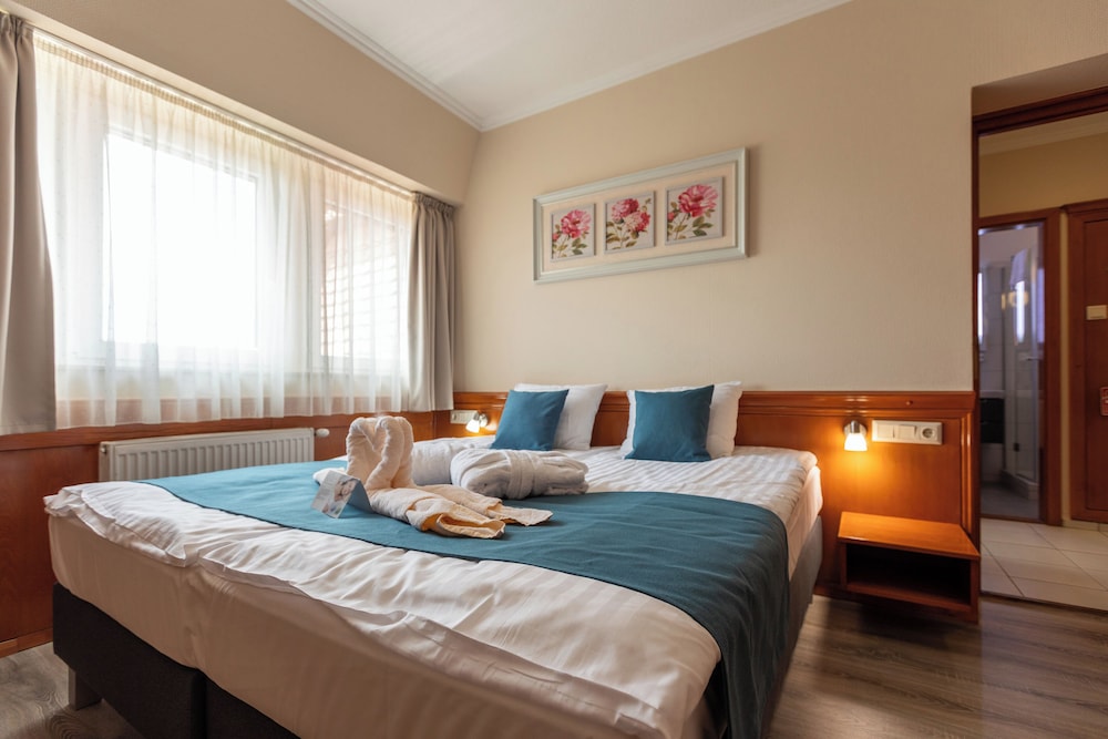 Comfort, Apartment, Double Bed, Sofa