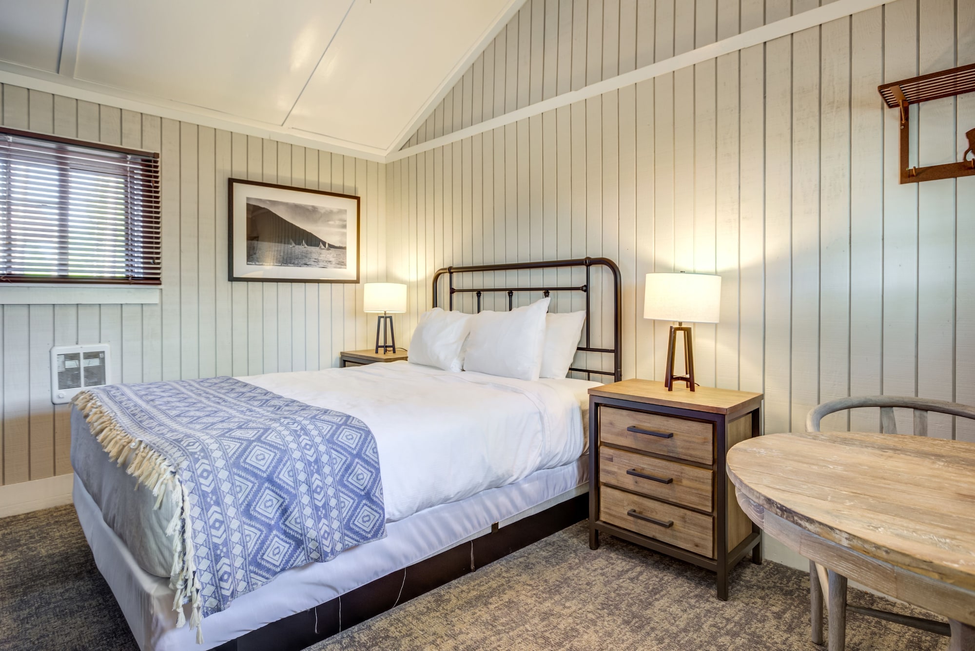 Sears, Cabin, 2 Queen Beds