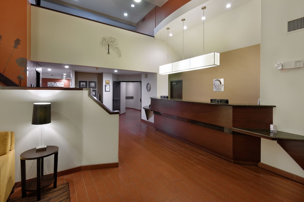 Sleep Inn Springfield South I60 near Medical District 4/40