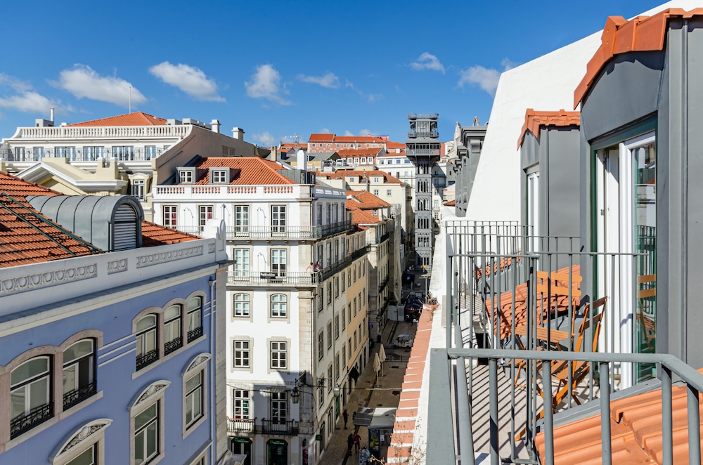 Hotel Santa Justa Lisboa 64/68