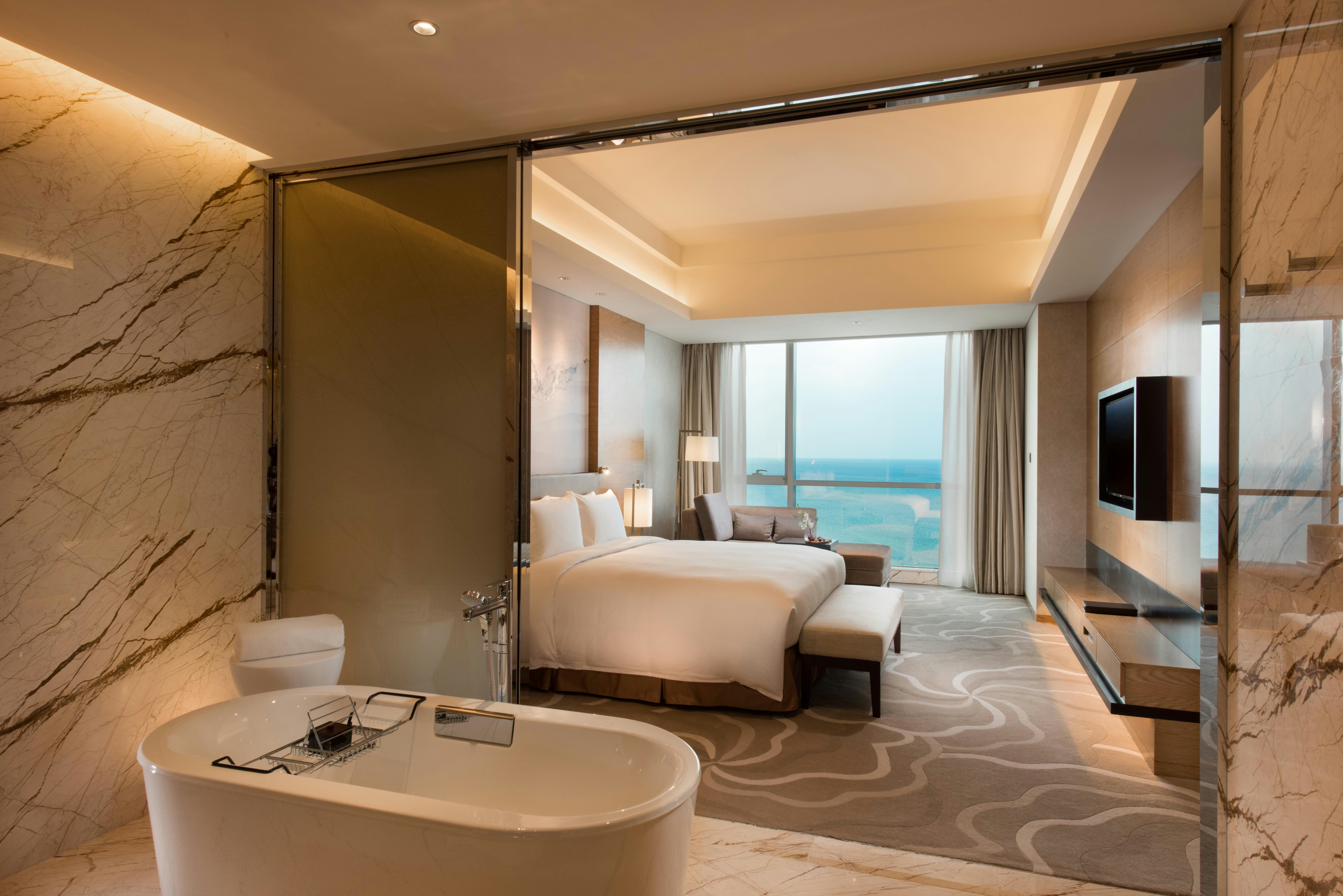 Hilton Yantai Golden Coast 63/64