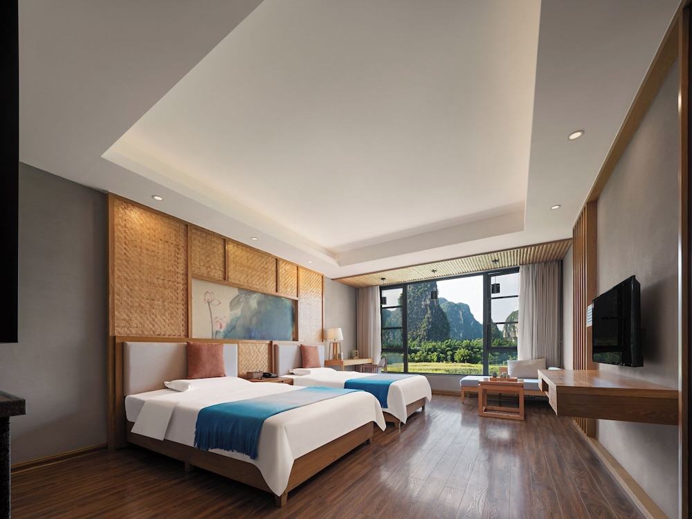 Yangshuo Zen Garden Resort 15/99