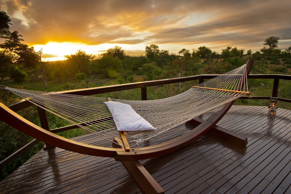 Makumu Private Game Lodge 34/50