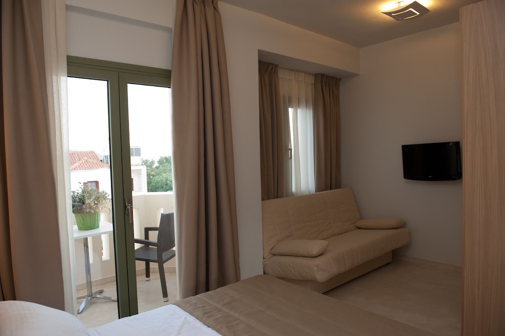 Aphrodite Samos Superior Studios & Apartments 21/39