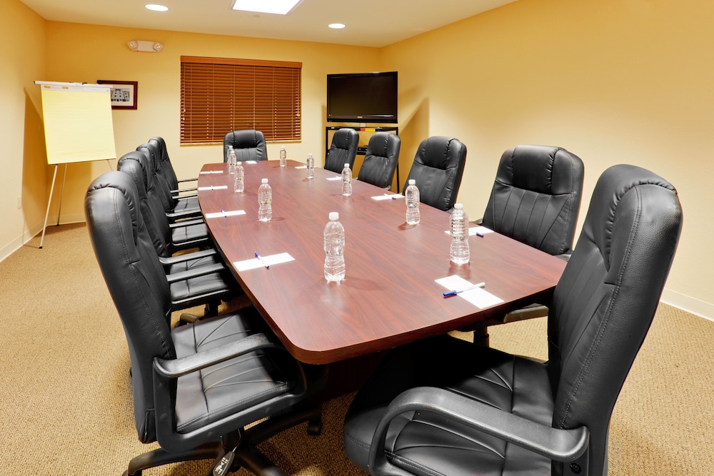 Candlewood Suites Hazleton 41/46