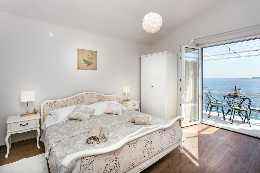 Apartments Villa Mirjana 55/75