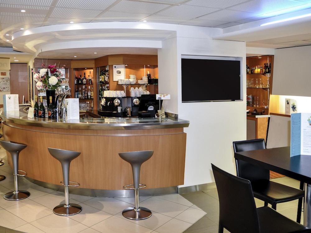 Novotel Nantes Centre Gare 50/68