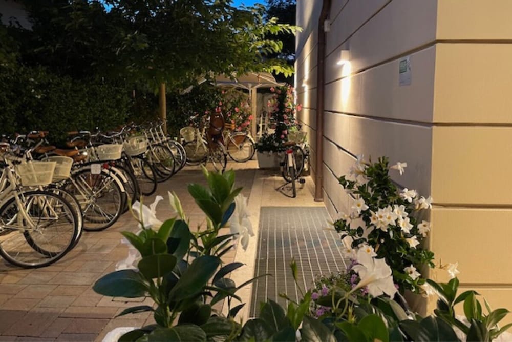 Hotel Villa Barsanti 8/50