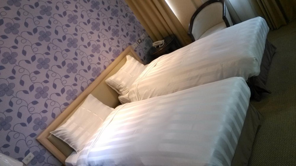 A CASA HOTEL 18/29