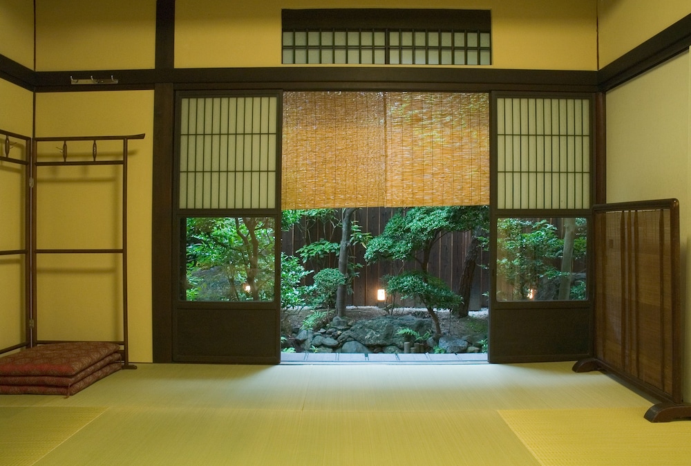 Yadoya Nishijinso 31/64