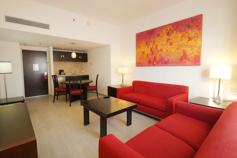Fiesta Inn Express Ciudad Obregon 35/68