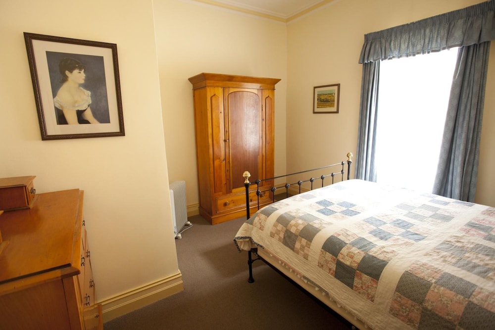 Robe House B&B 17/33