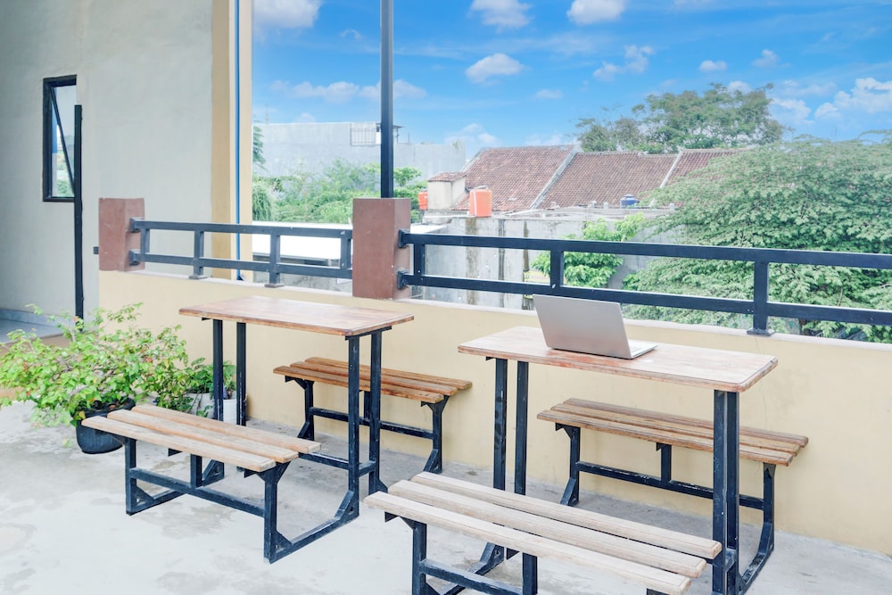 Hotel O Sukarame Near Universitas Islam Negeri Raden Intan Lampun Formerly Hotel Wisma Tri Handayani 27/30