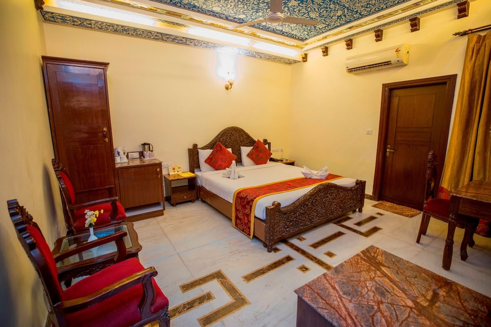 Nahargarh Haveli Hotel 28/52