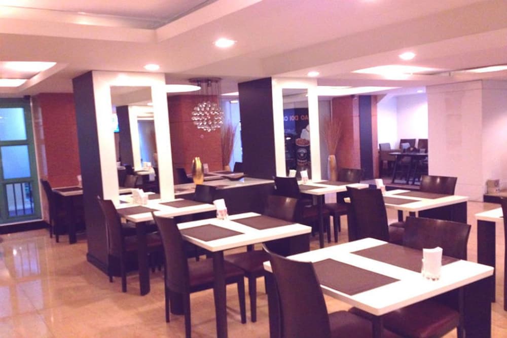 Hope Land Hotel Sukhumvit 24 46/54
