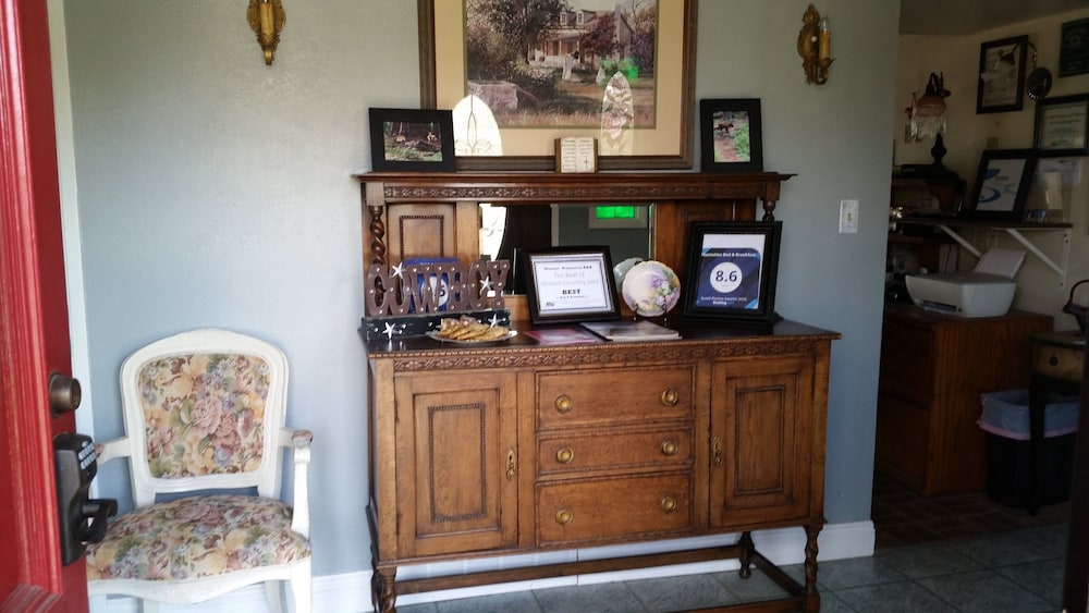 Plantation Bed & Breakfast 4/50