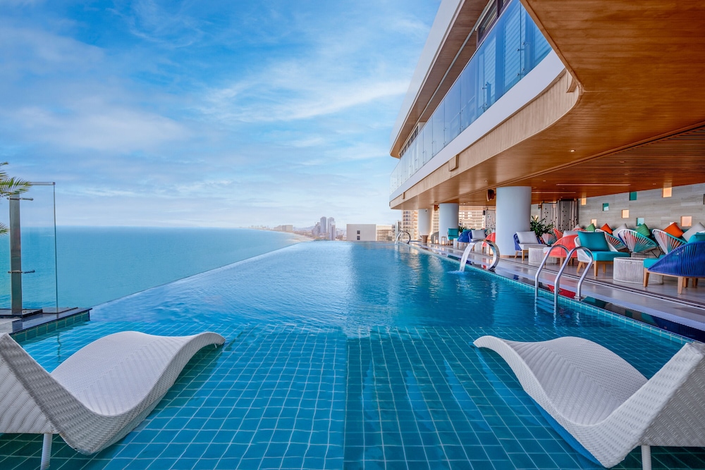 Radisson Hotel Danang 43/72