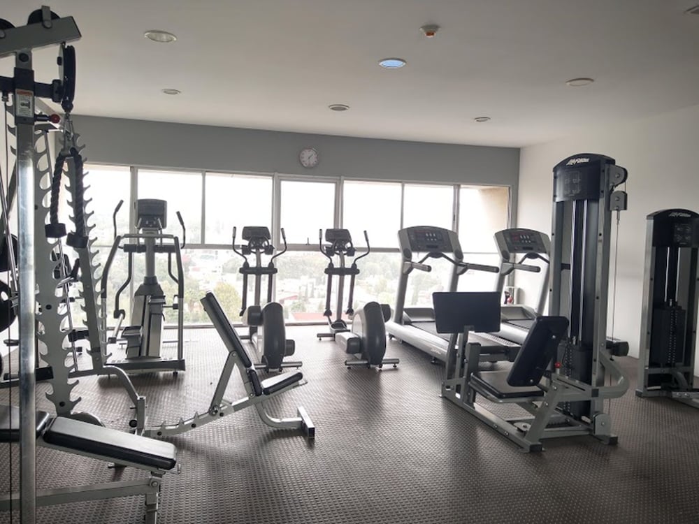 Elite 47 Hotel And Suites Ex Pia Suites 33/51