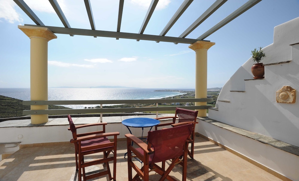 Tinos View 17/34