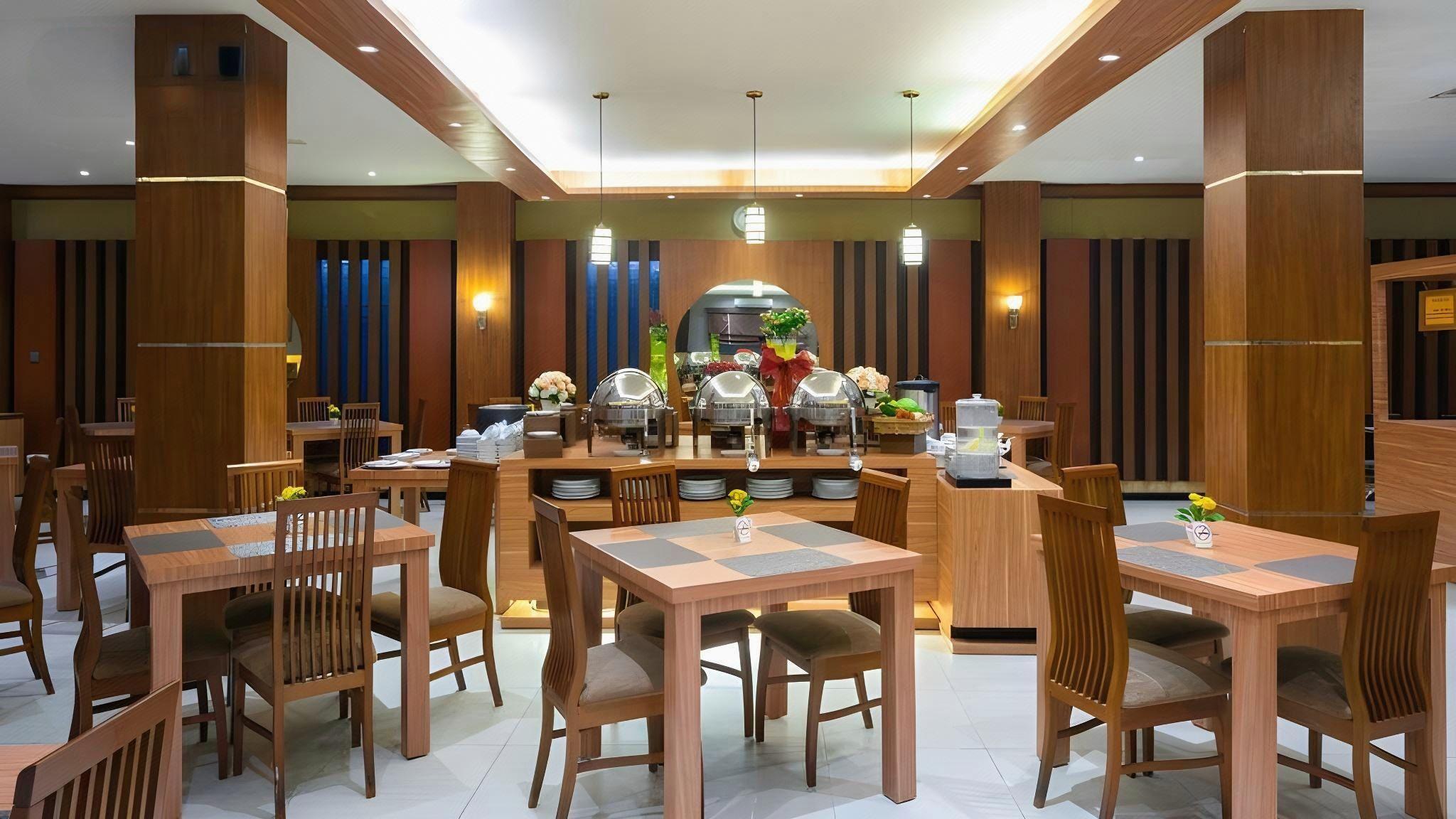 Diamond Hotel Samarinda 25/27