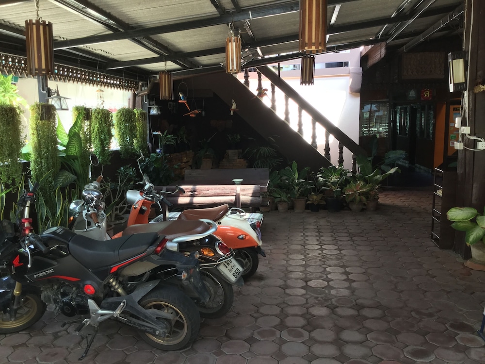 North Star Guest House 61/64