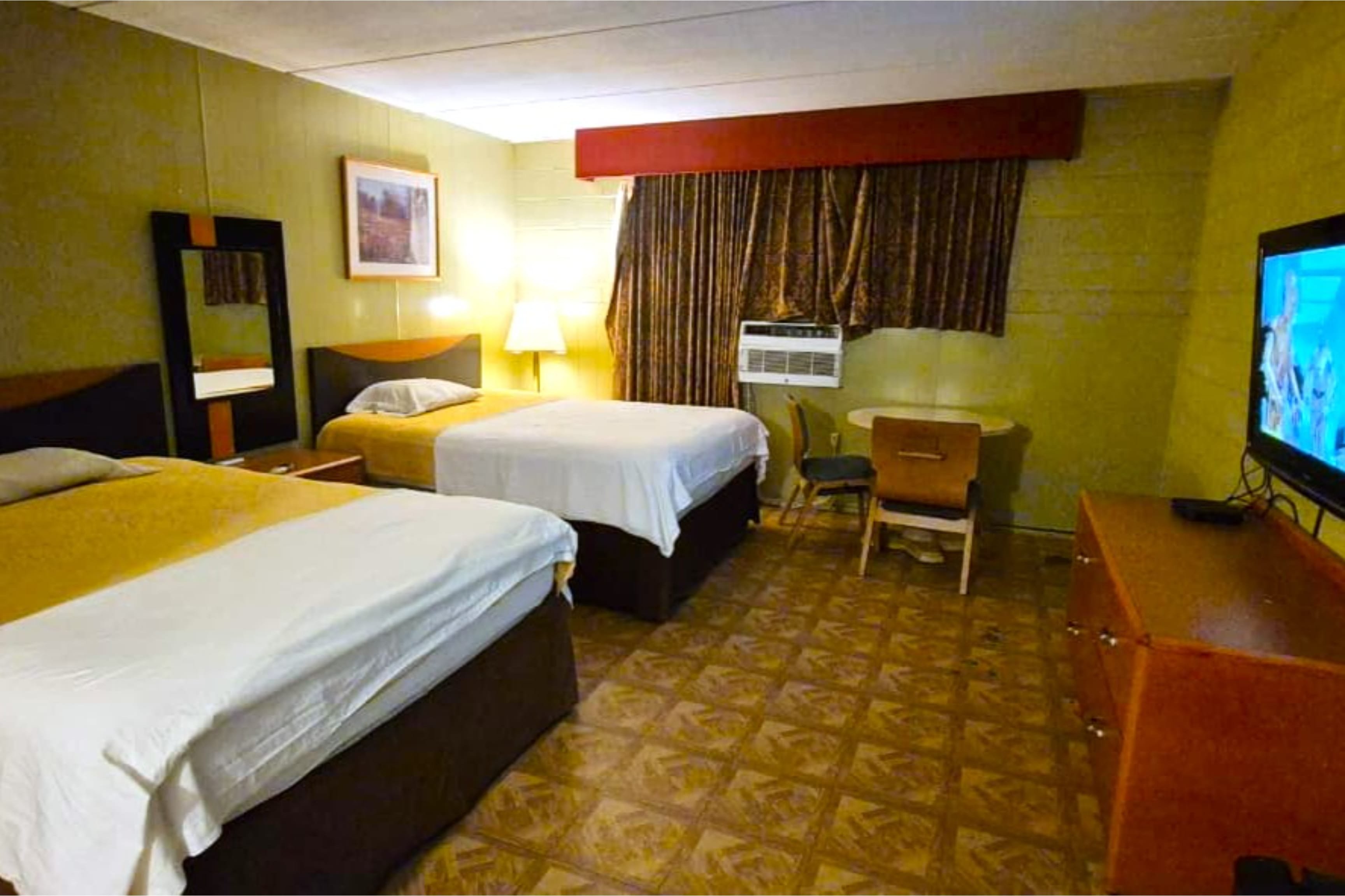 OYO Pleasant Motel 16/23