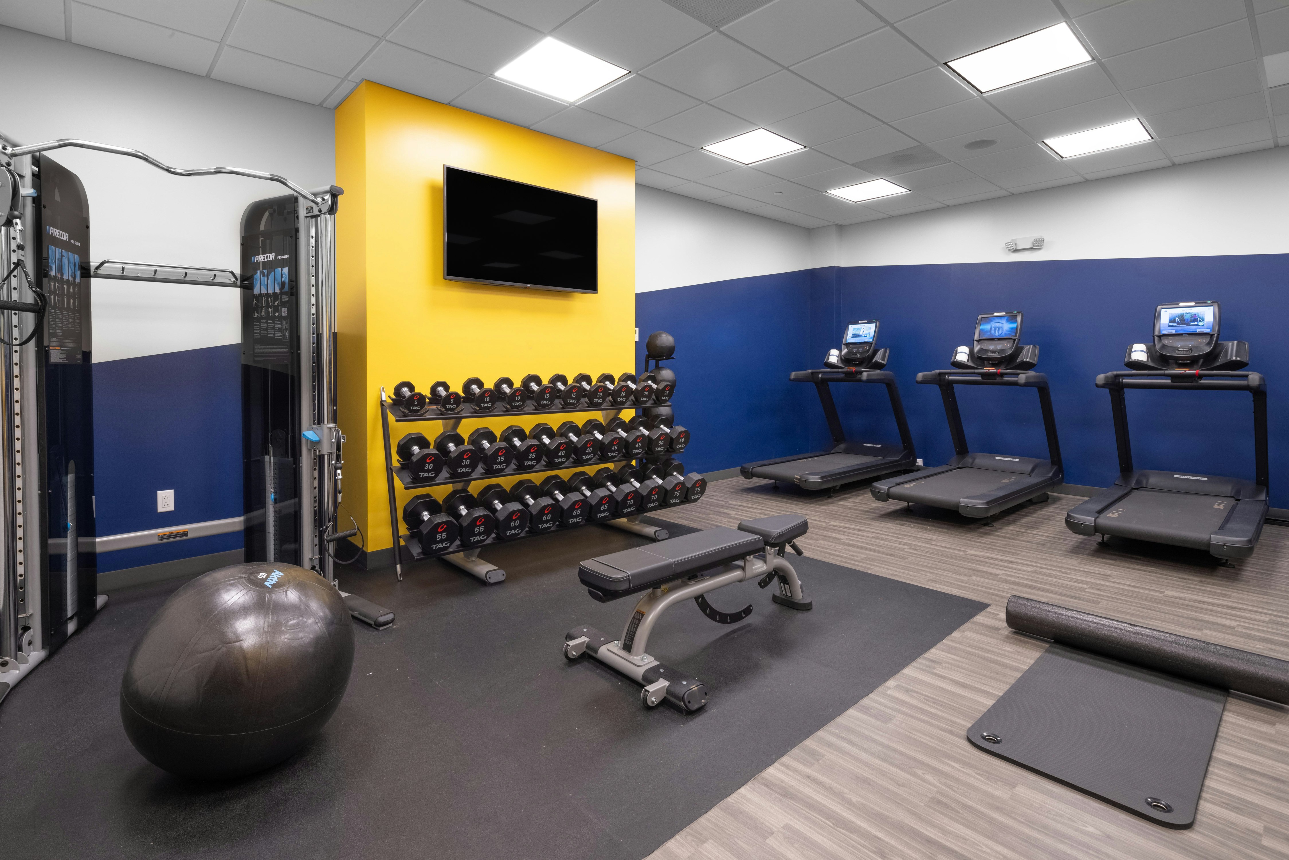 Hampton Inn Verona at Turning Stone 26/48