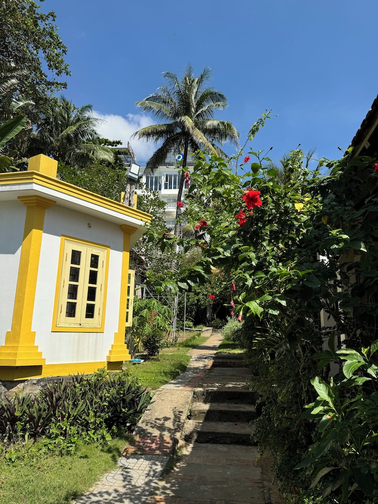 Phu Quoc Kim - Bungalow On The Beach 18/72