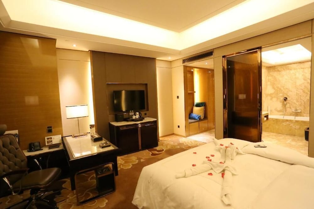 Jin Jiang International Hotel Urumqi 8/46