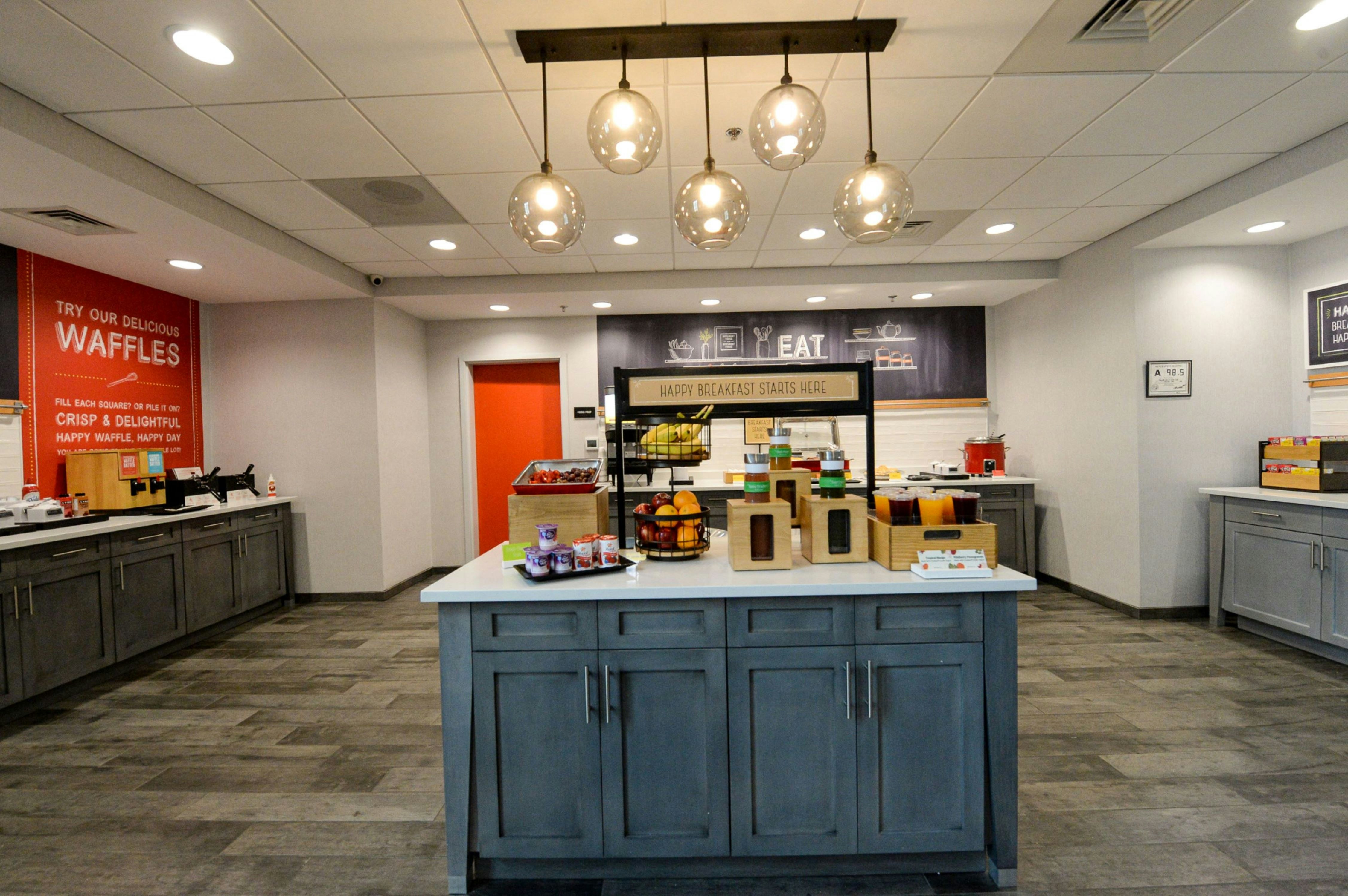 Hampton Inn Suites Lenoir Nc 12/76