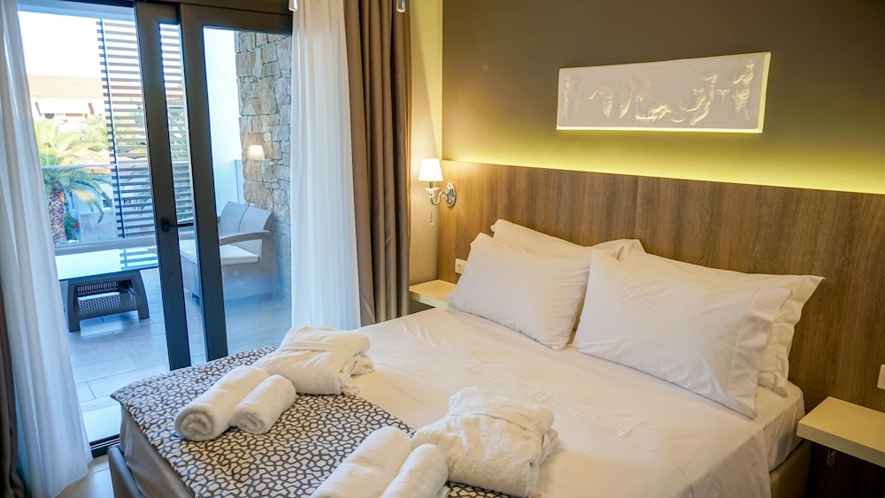 COMFORT, DOUBLE BED